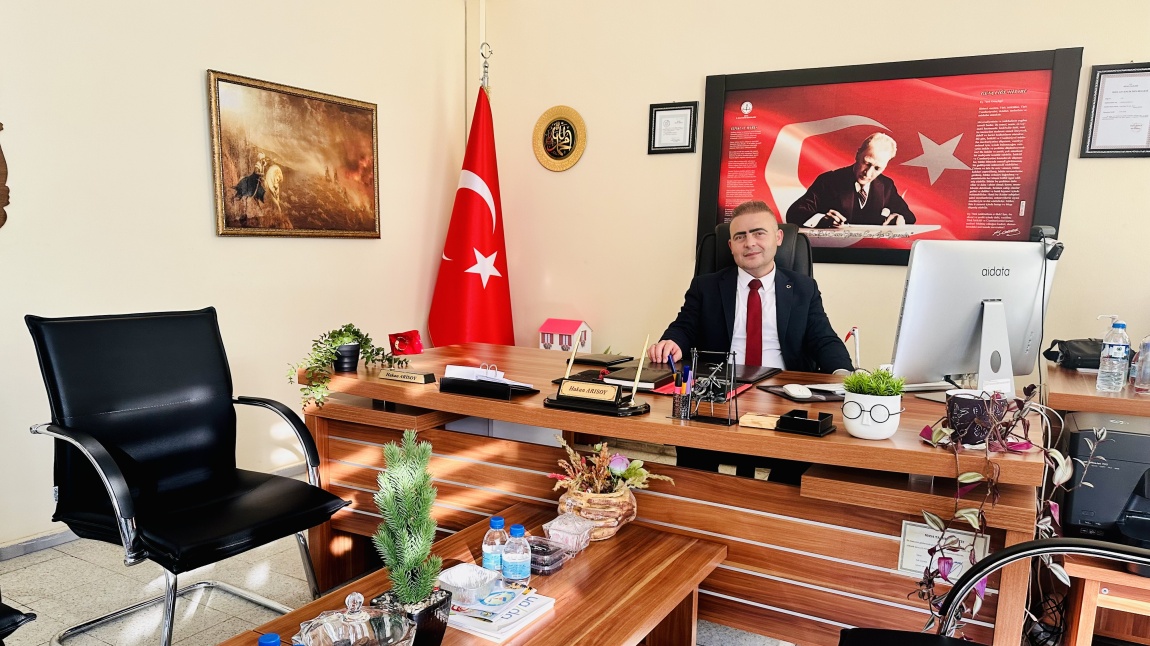 Okul Müdürümüz Hakan ARISOY’un Göreve Başlama Mesajı